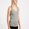 Damen wijld Tops | Damen Ripp Tank Top V-Ausschnittagave Green